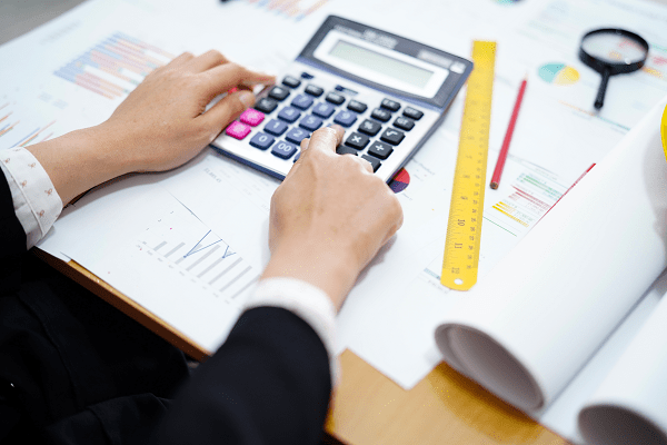 How to calculate severance pay due to employees during retrenchments
